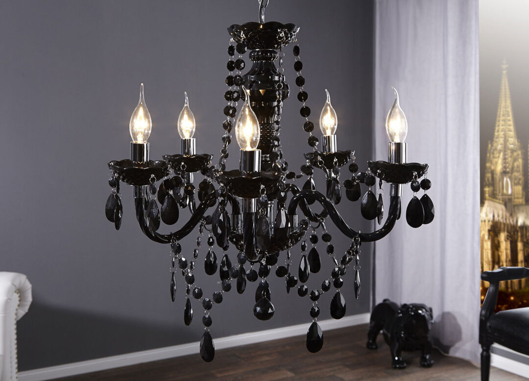 Lustre salon noir / Baroque