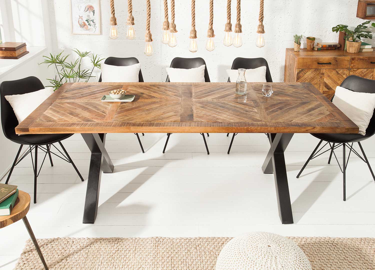 Table de repas en bois de Manguier massif épais 8 personnes