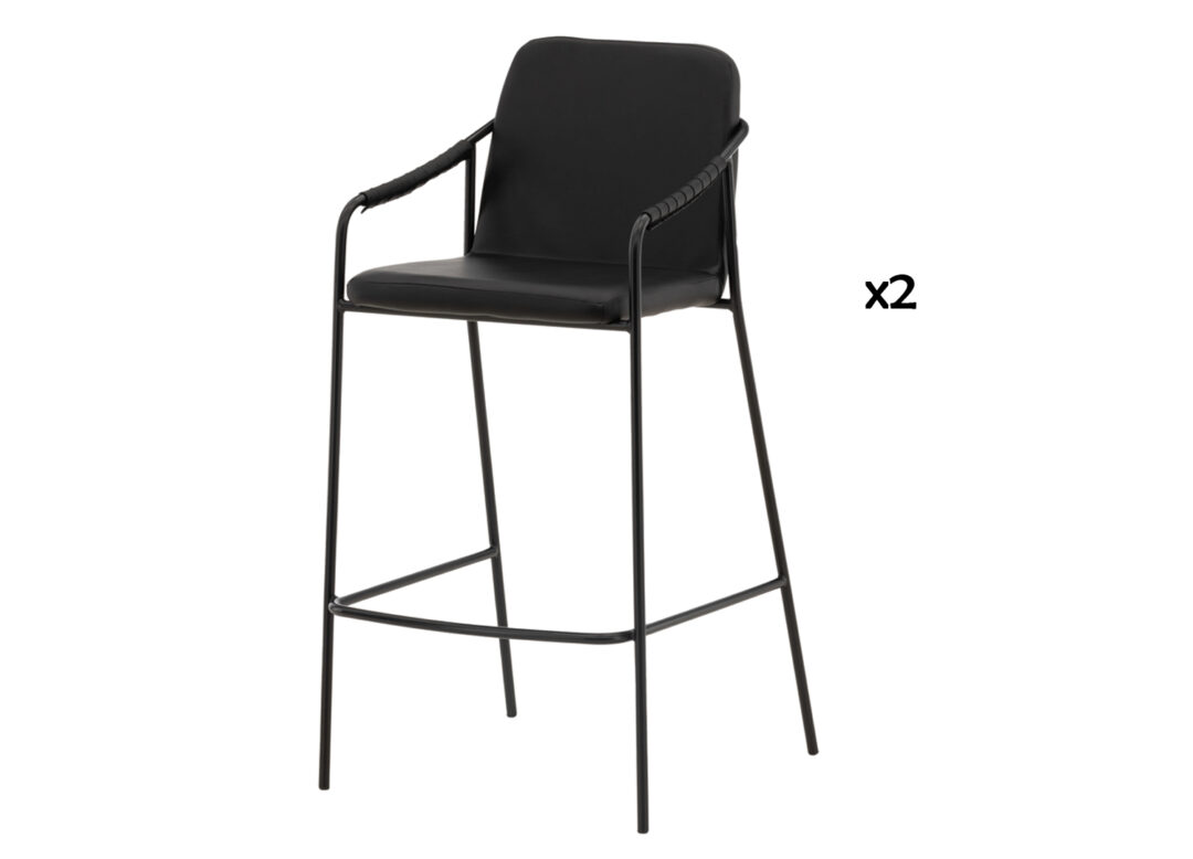 lot de 2 fauteuils de bar moderne avec accoudoirs et repose-pieds simili cuir noir et métal noir