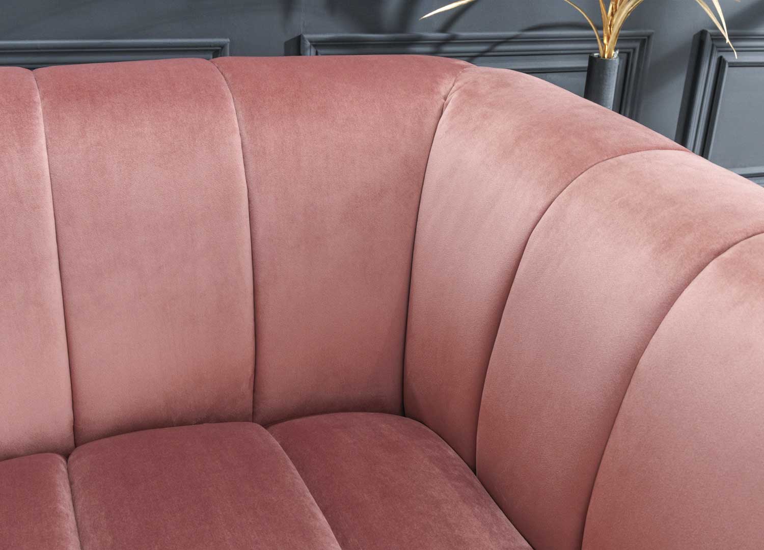 Fauteuil 80x76x84 cm en velours rose et doré - COQUI